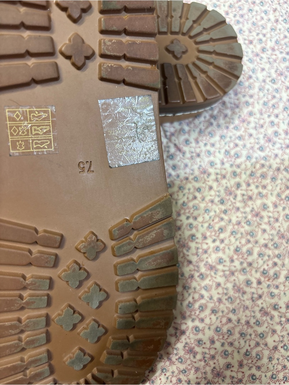 Madewell Tan Footbed Sandals with Light Gray Strappy Upper - Picture 6 of 6